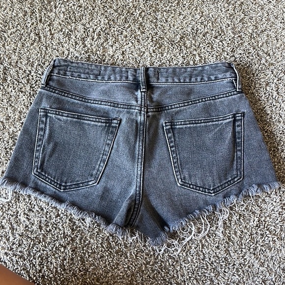 Pacsun Mid-Rise Short - Picture 3 of 4